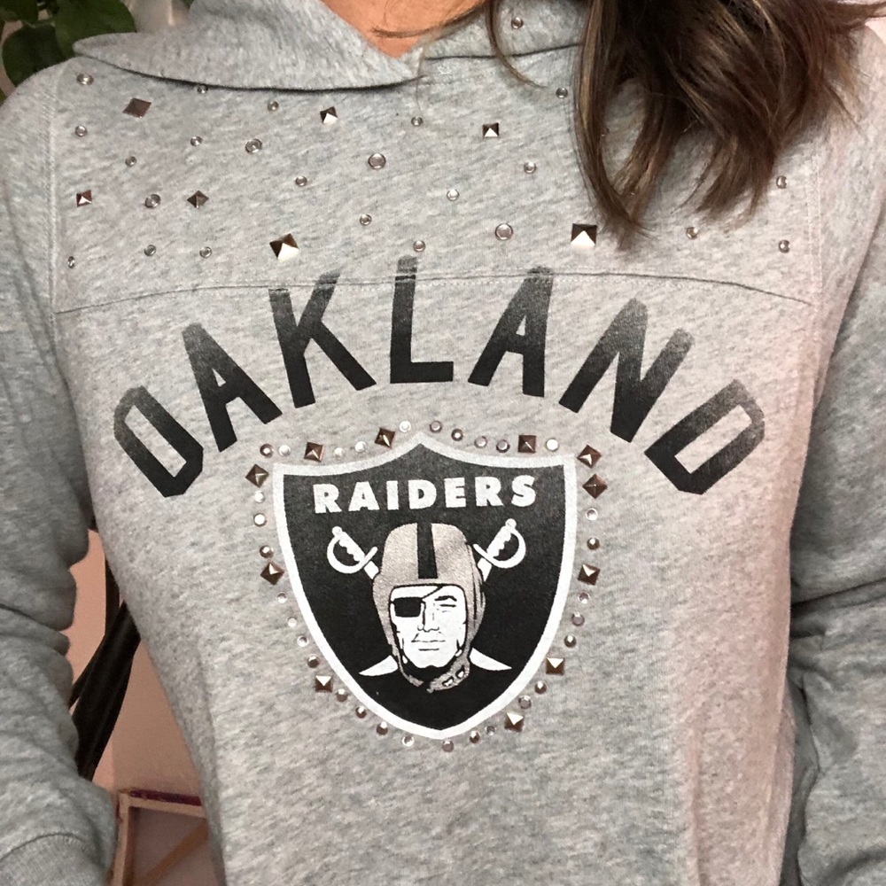 Pullover hoodie